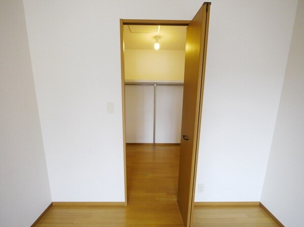 蓮見貸家10号棟の物件内観写真